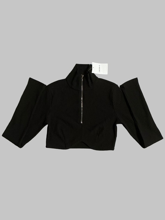 Forever 21 Tops - Forever 21 Front Zip Cropped Pullover - Black NWT